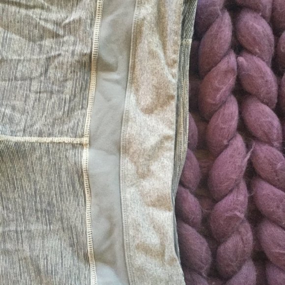 lululemon groove pants - Picture 5 of 6